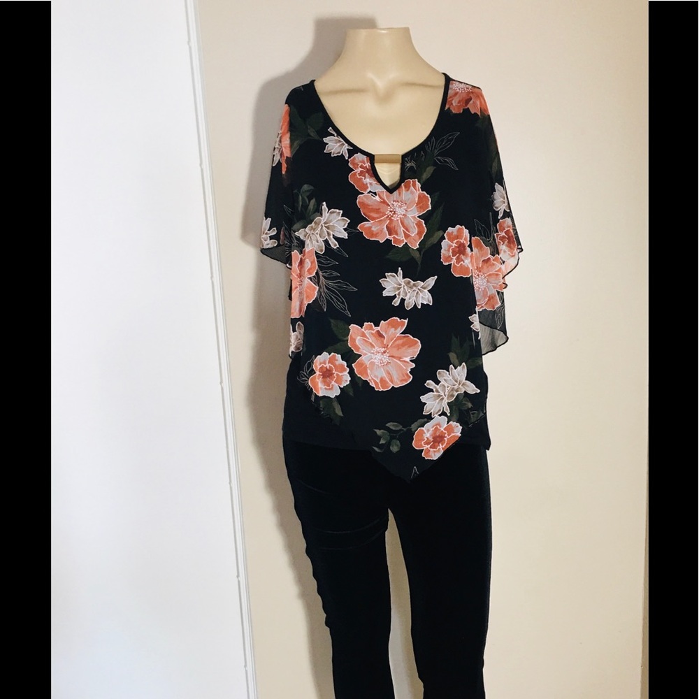 Colourful butterfly-sleeved top